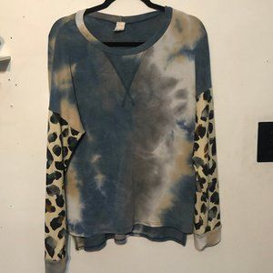 Tie dye and cheetah print sweater top size M